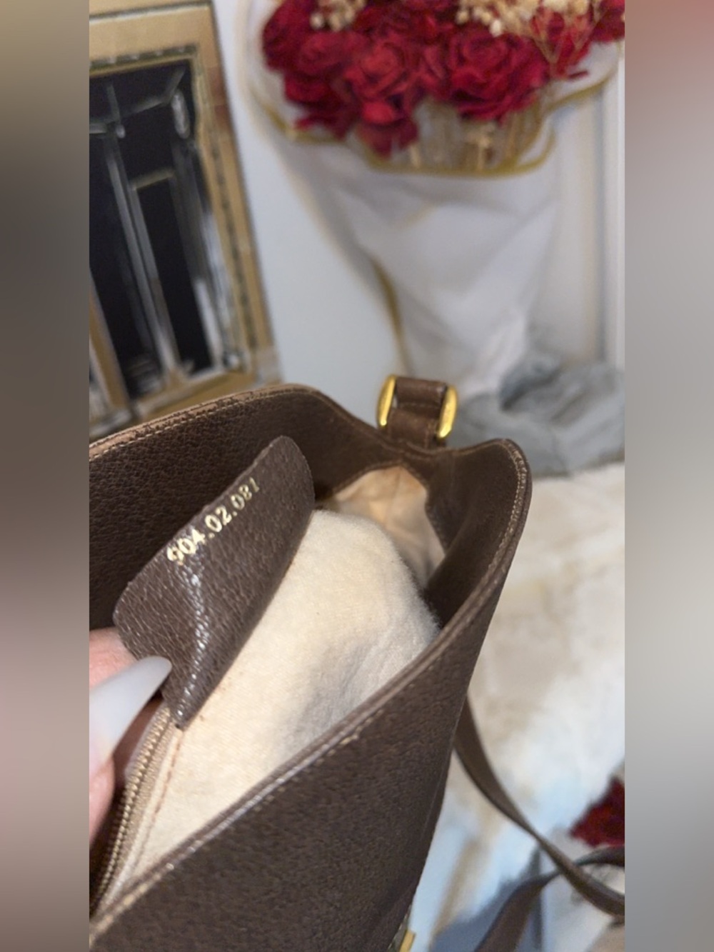 Authentic Gucci GG Supreme Bucket bag - Picture 13 of 16
